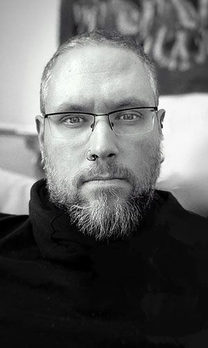 This image is showing the artist and illustrator Helge C. Balzer who creates dark fantasy art. The date of the image is 2021.